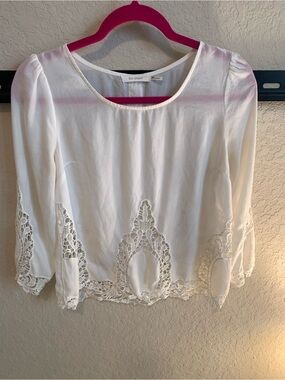 Blu Pepper White Lace-Trim Peasant Blouse